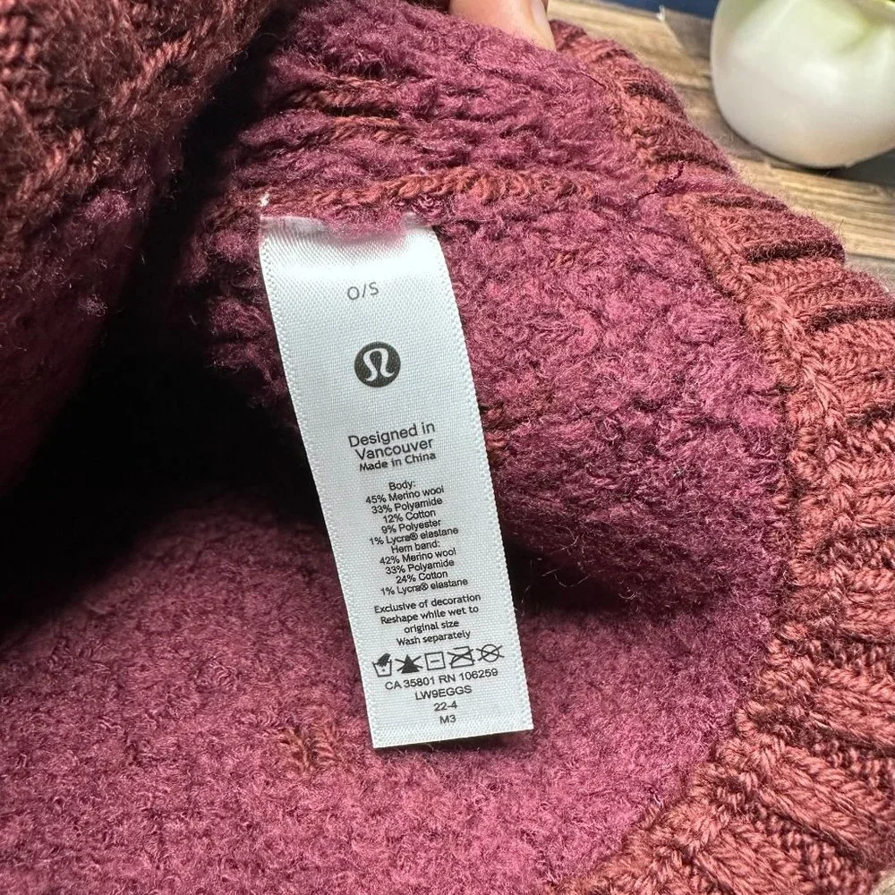 NWT Lululemon Ombre Knit Textured Beanie O/S (Red Merlot) - Picture 9 of 13